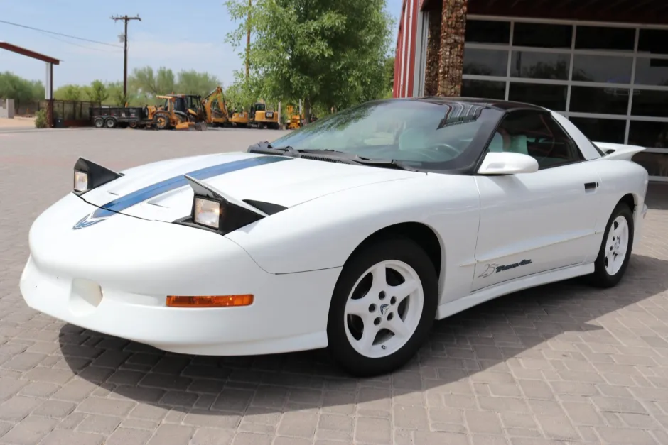 Pontiac Firebird Coupe 1994 à vendre