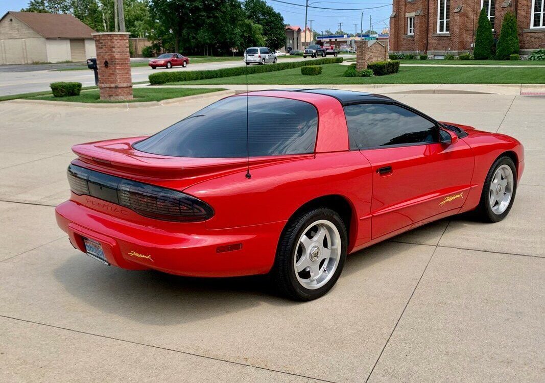 Pontiac-Firehawk-Trans-Am-Coupe-1994-5