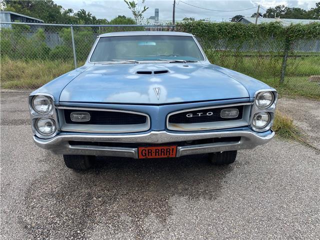 Pontiac-GTO-COUPE-GOAT-1966-1