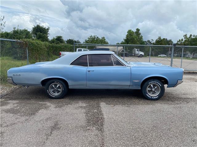 Pontiac-GTO-COUPE-GOAT-1966-2