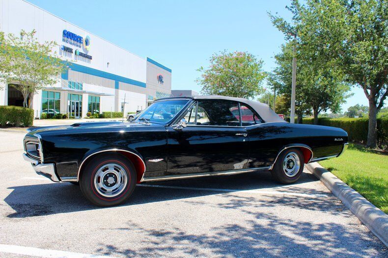 Pontiac-GTO-Cabriolet-1966-10