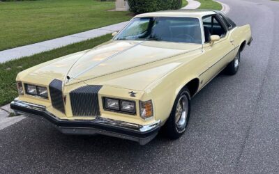 Pontiac Grand Prix Coupe 1976 à vendre