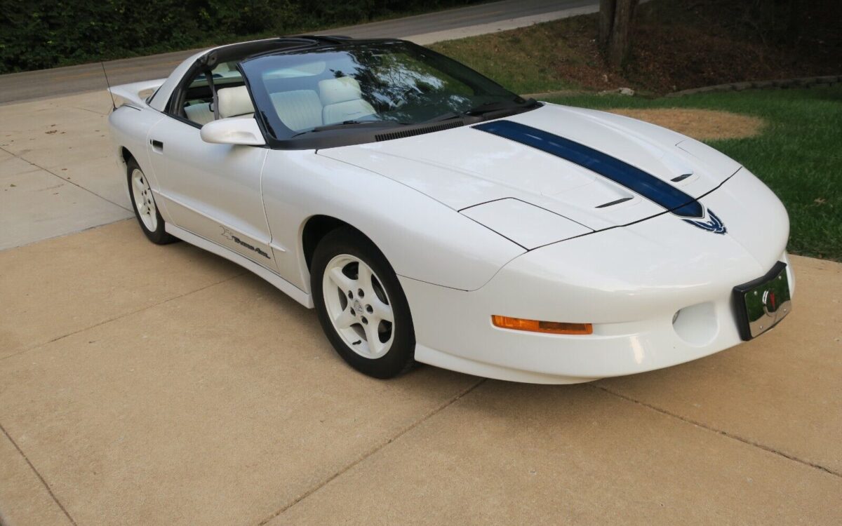 Pontiac-Trans-Am-1994-14