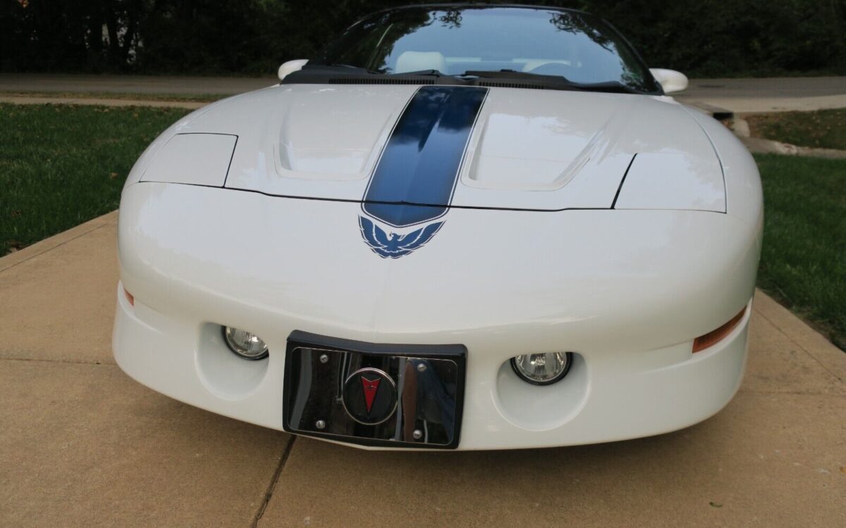 Pontiac-Trans-Am-1994-19