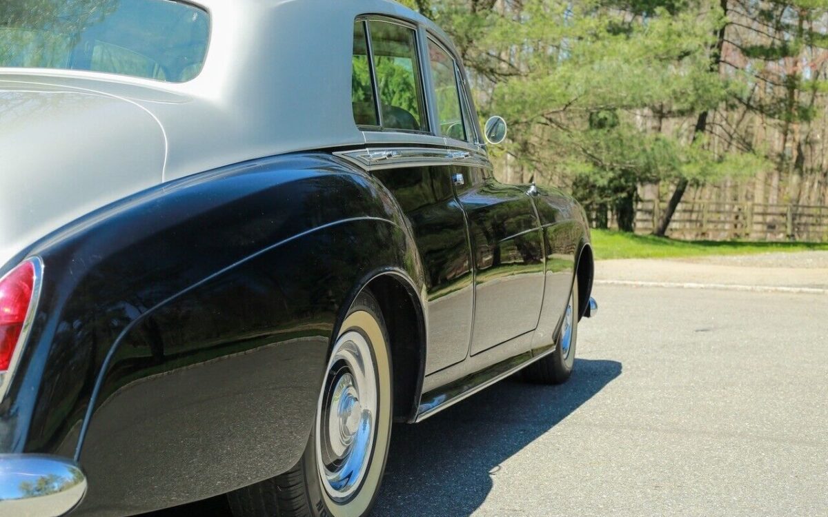 Rolls-Royce-Silver-Cloud-3-1963-8