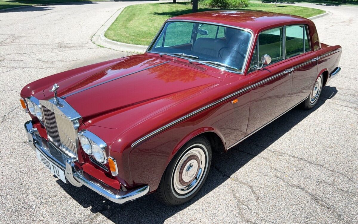 Rolls-Royce-Silver-Shadow-1966-20