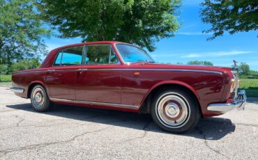 Rolls-Royce-Silver-Shadow-1966-34