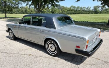 Rolls-Royce-Silver-Wraith-II-1977-10