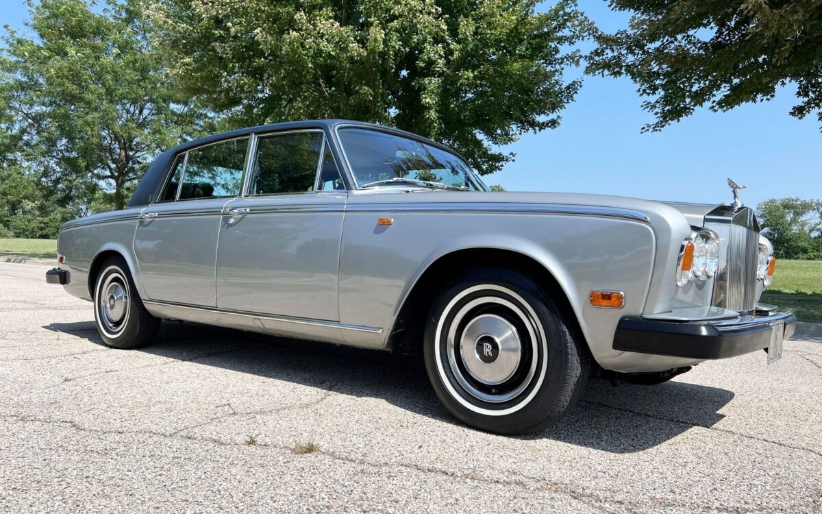 Rolls-Royce-Silver-Wraith-II-1977-35