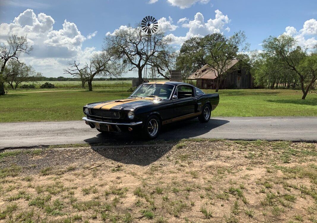 Shelby-GT350-H-Coupe-1966-10