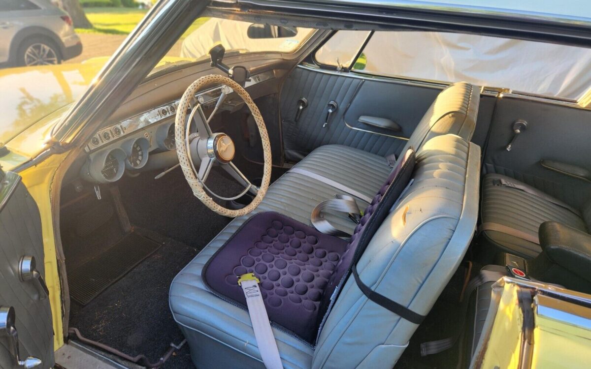 Studebaker-Commander-Coupe-1953-9