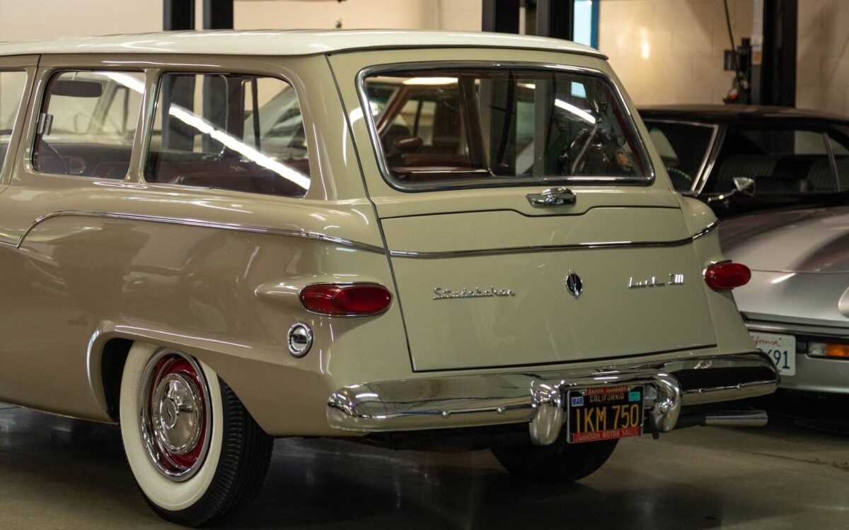 Studebaker-Regal-D6-Lark-1959-17