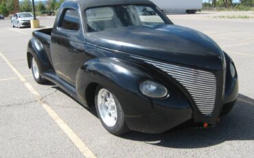 Studebaker-Street-rod-1939-1