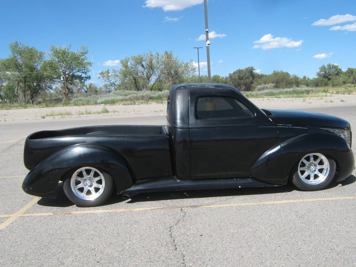 Studebaker-Street-rod-1939-8