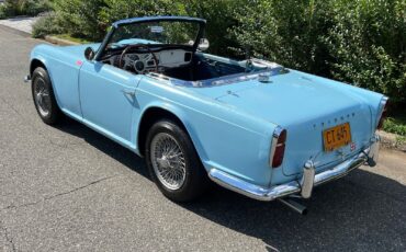 Triumph-TR4-Cabriolet-1961-2