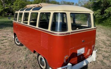 Volkswagen-Bus-1967-3