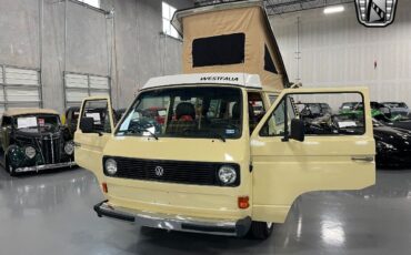 Volkswagen-BusVanagon-1981-6