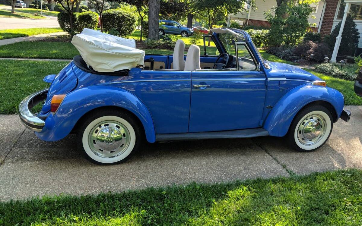 Volkswagen-Vw-super-beetle-convertible-1978-2