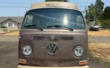 Volkswagen-Westfalia-1972-3