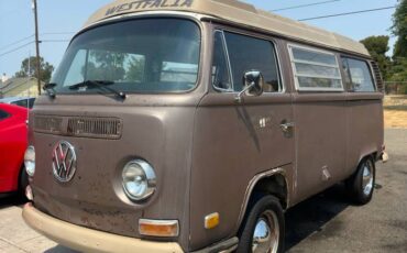 Volkswagen-Westfalia-1972-4