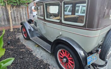 Willys-Whippet-1928-5