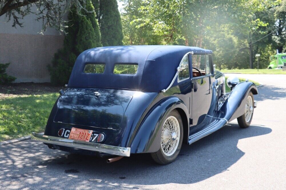 AC-1680-Special-Coupe-Deville-1937-4