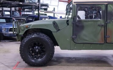 AM-General-Humvee-Pickup-1987-1