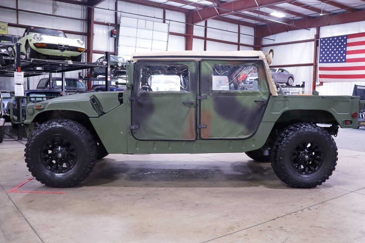 AM-General-Humvee-Pickup-1987-2