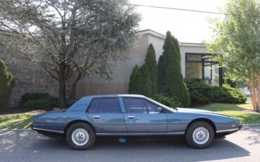 Aston-Martin-Lagonda-1984-2