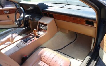 Aston-Martin-Lagonda-1984-7