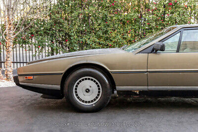 Aston-Martin-Lagonda-1985-11