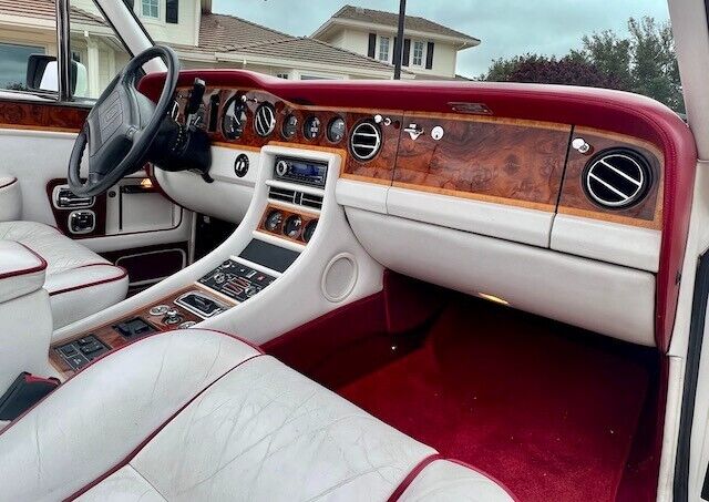 Bentley-Other-Cabriolet-1991-10