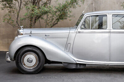 Bentley-R-Type-1953-11