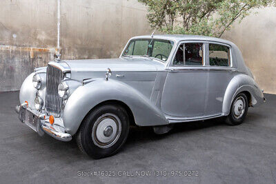 Bentley-R-Type-1953-7