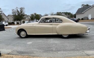 Bentley-R-Type-Continental-1952-2