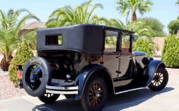 Bricklin-11-A-Sedan-Berline-1926-32