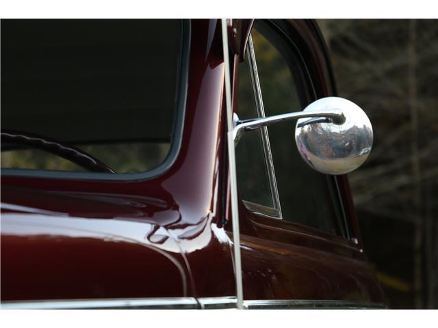 Buick-COUPE-SPECIAL-Coupe-1939-38