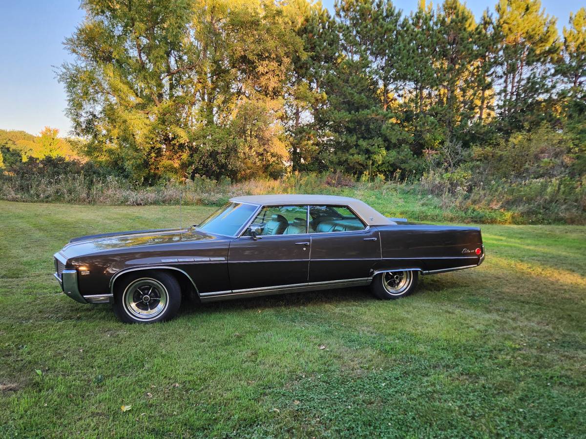 Buick-Electra-225-1969-2