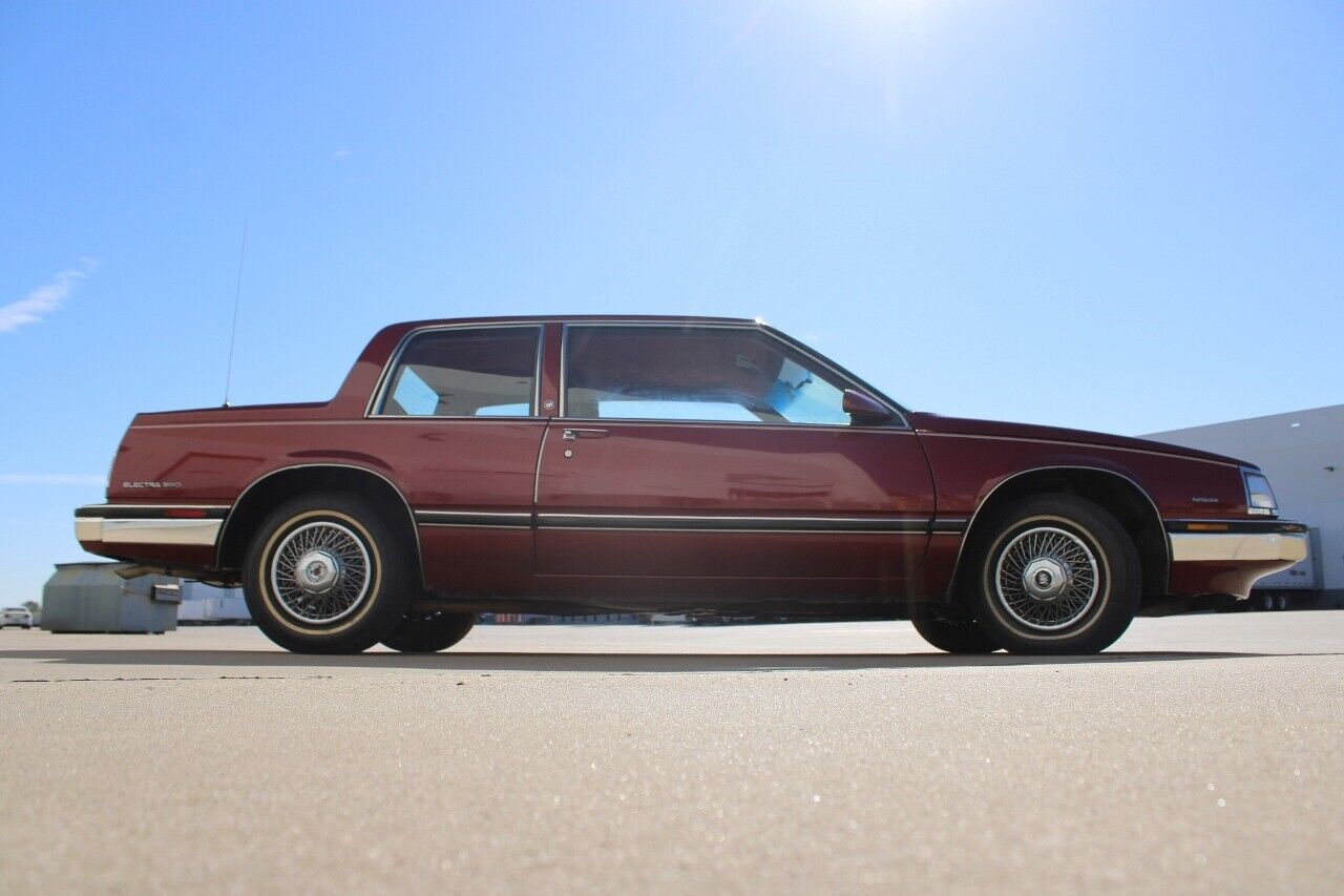 Buick-Electra-Coupe-1985-6