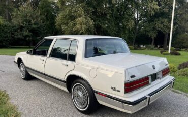 Buick-Electra-park-avenue-1988-2