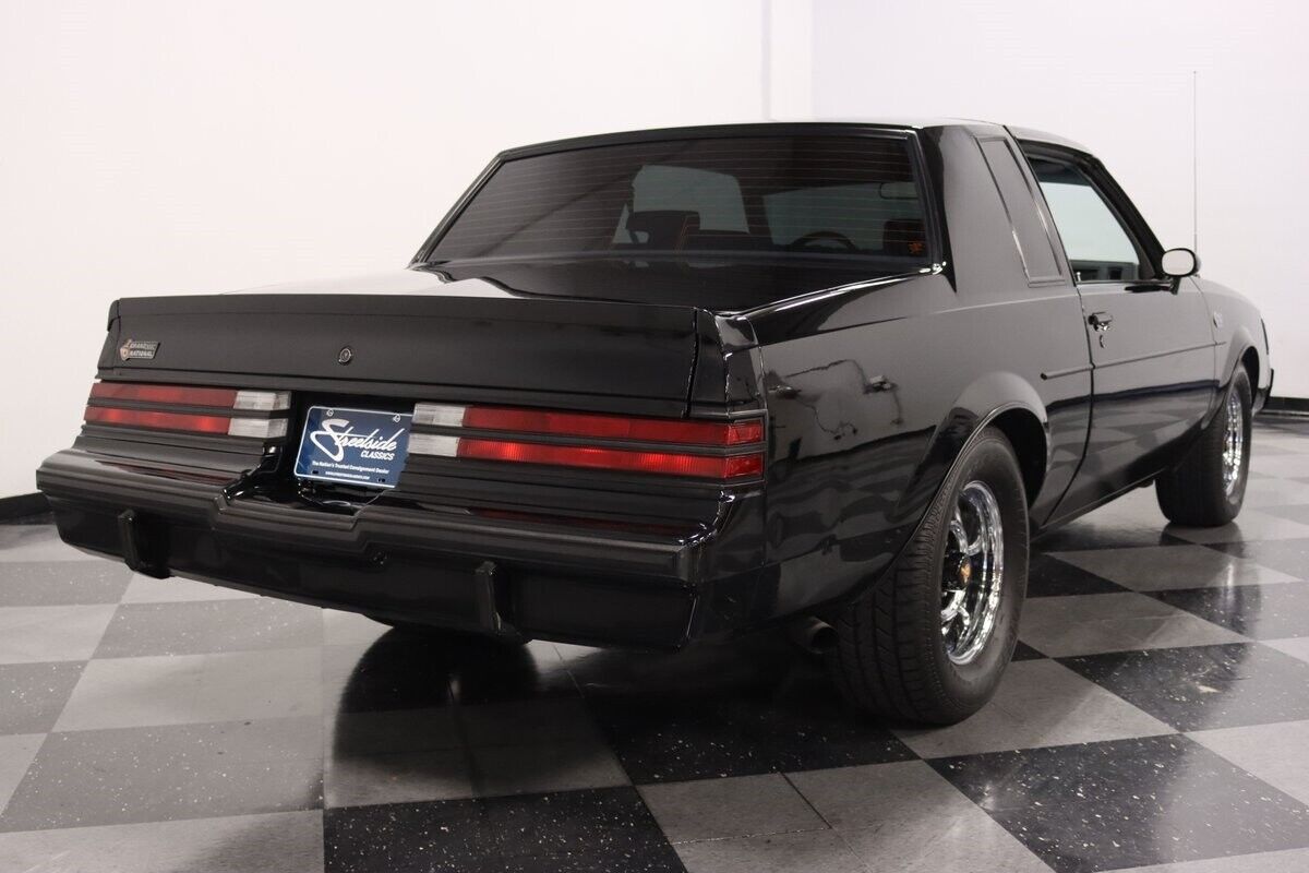 Buick-Grand-National-Coupe-1987-10