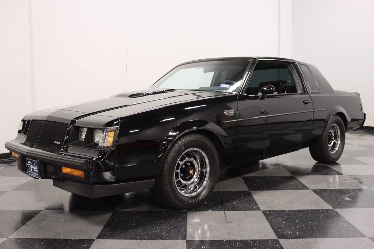 Buick-Grand-National-Coupe-1987-5