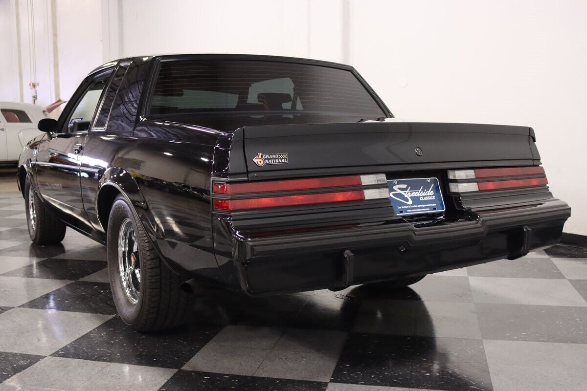 Buick-Grand-National-Coupe-1987-7