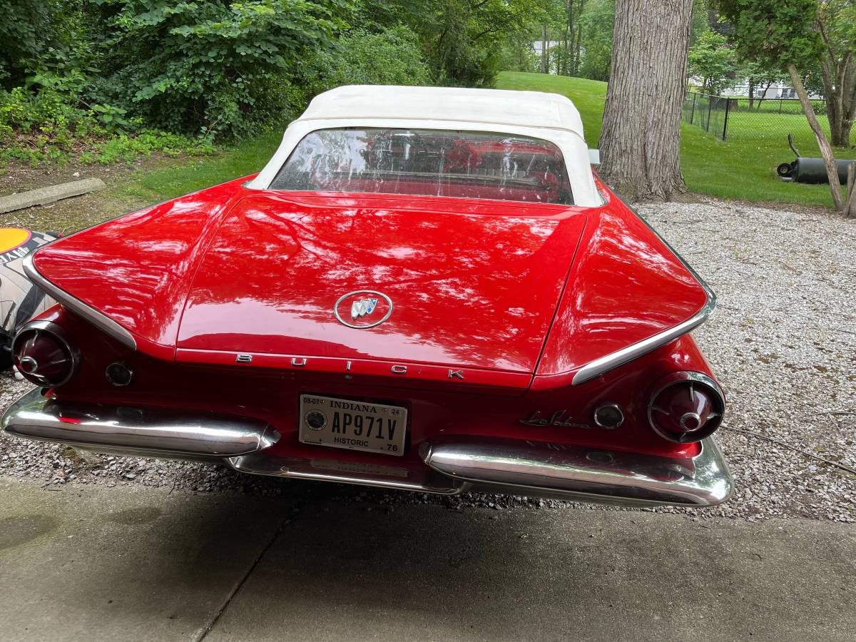 Buick-Lesabre-1960-13