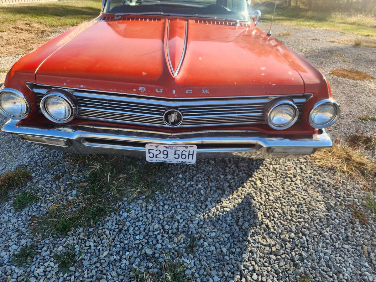 Buick-Lesabre-1962-3