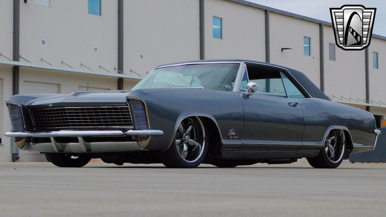 Buick-Riviera-1965-3