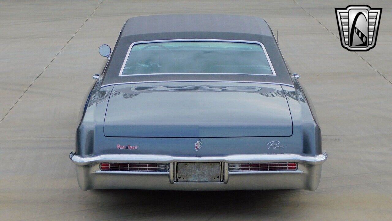 Buick-Riviera-1965-6