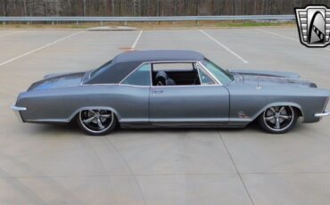 Buick-Riviera-1965-8