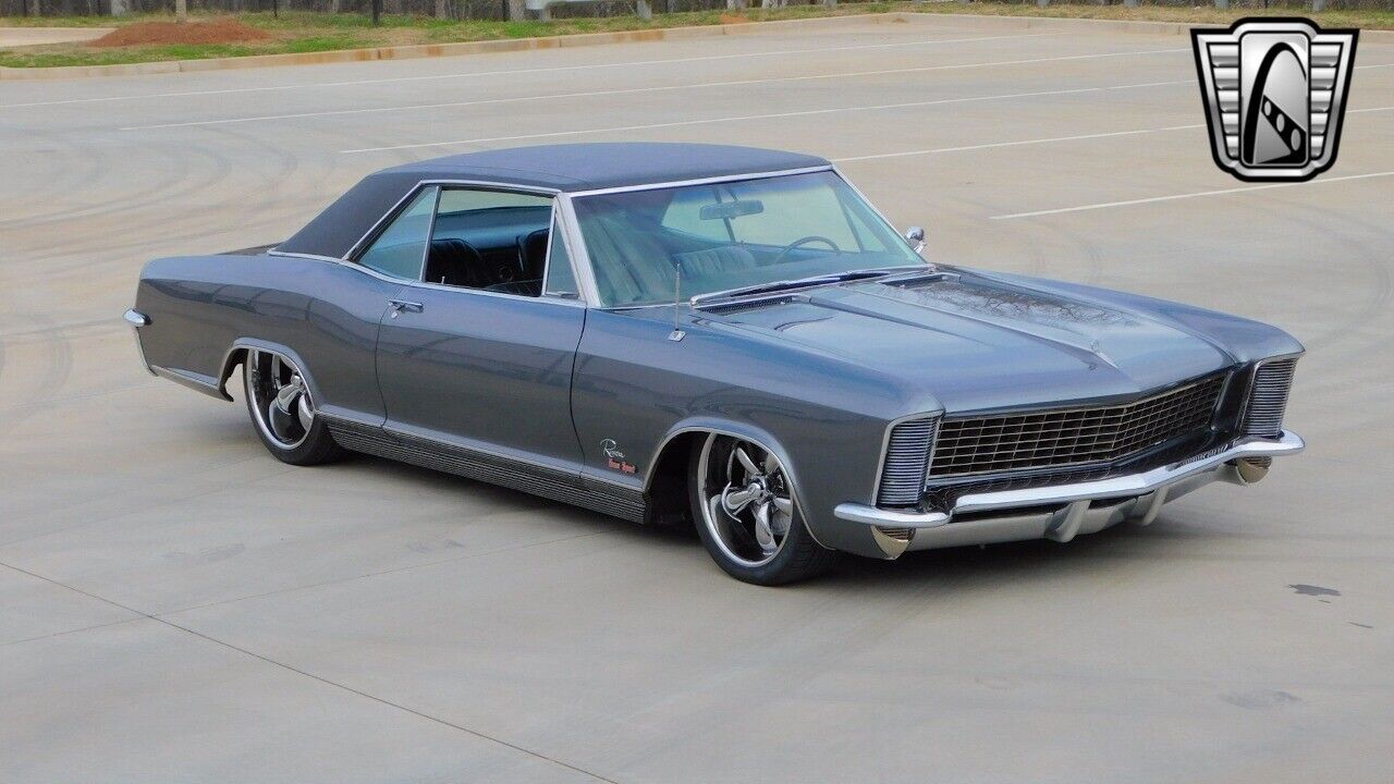 Buick-Riviera-1965-9