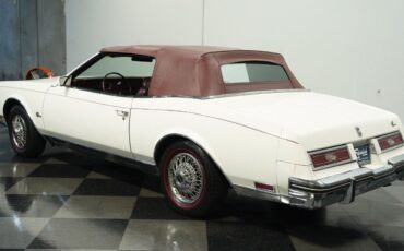 Buick-Riviera-Cabriolet-1983-6